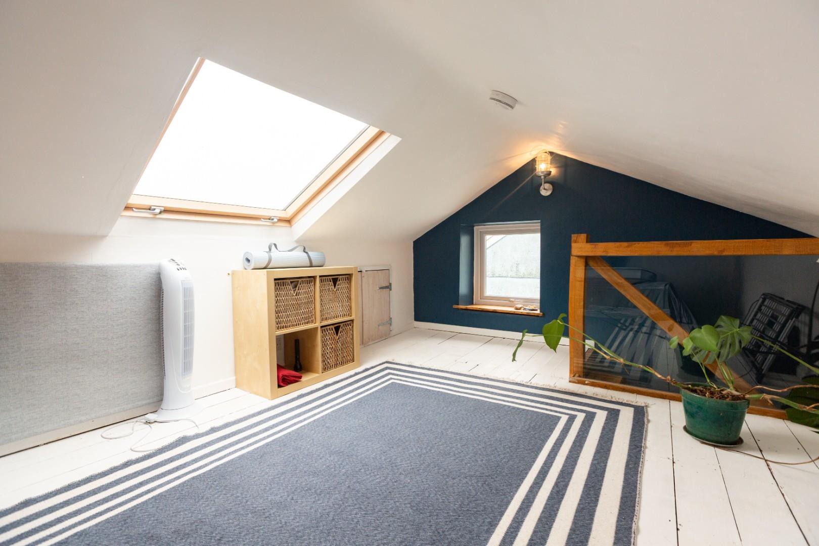 Clifton Terrace, Mumbles, Swansea, SA3 4EJ